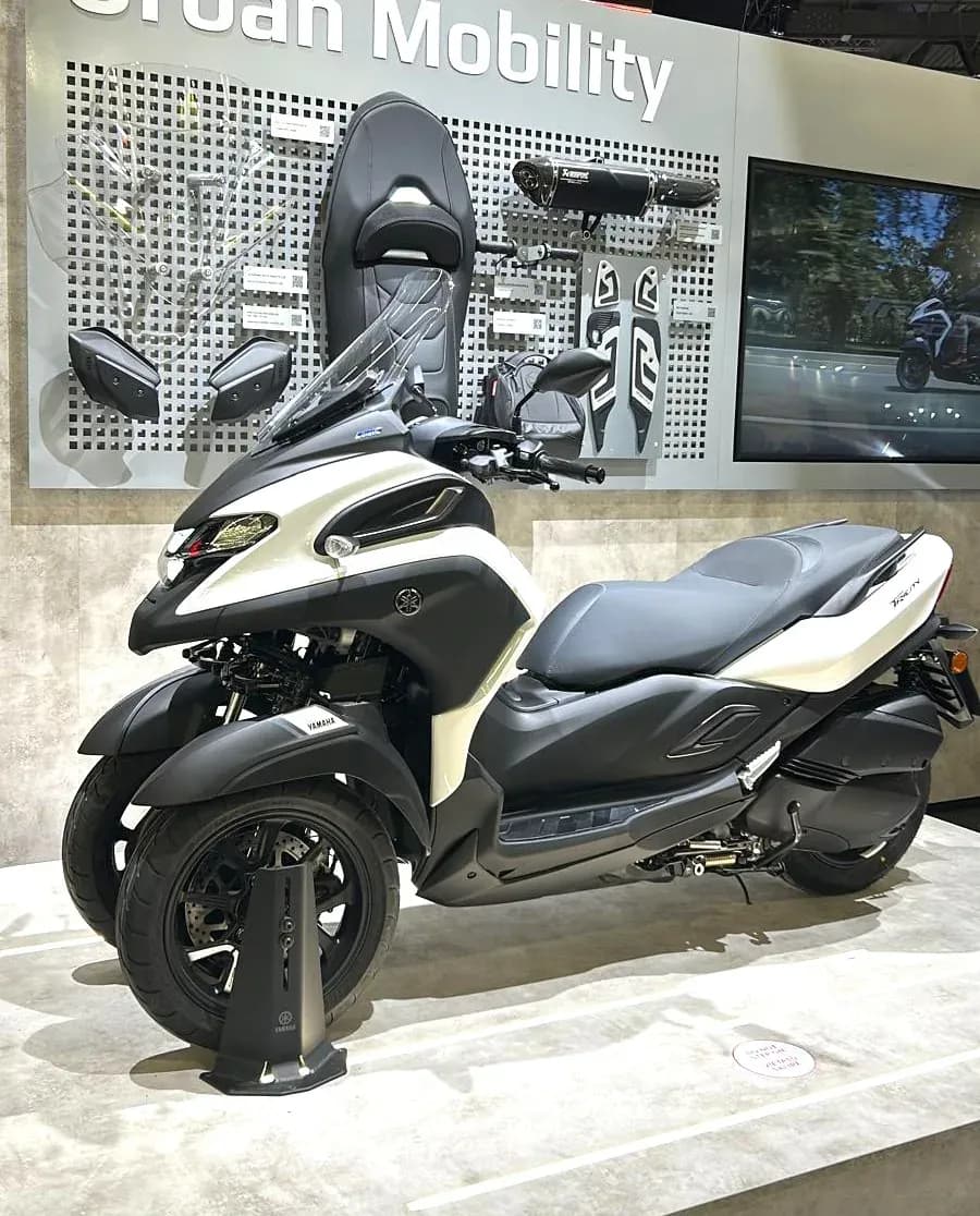 Een scooterairbag die met je meegaat: het nieuwe veiligheidsidee van Autoliv en Yamaha