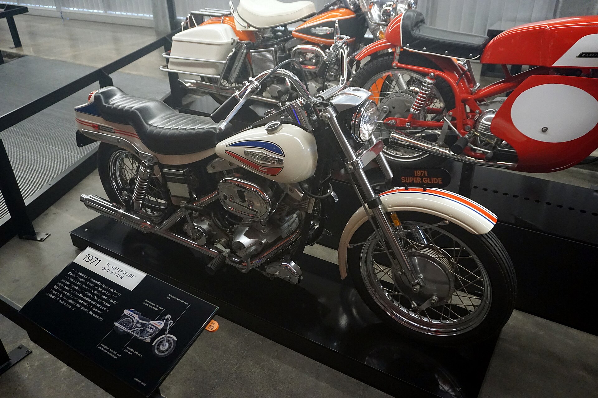 Harley-Davidson brengt de Super Glide terug als Americana-special van 2.500 stuks